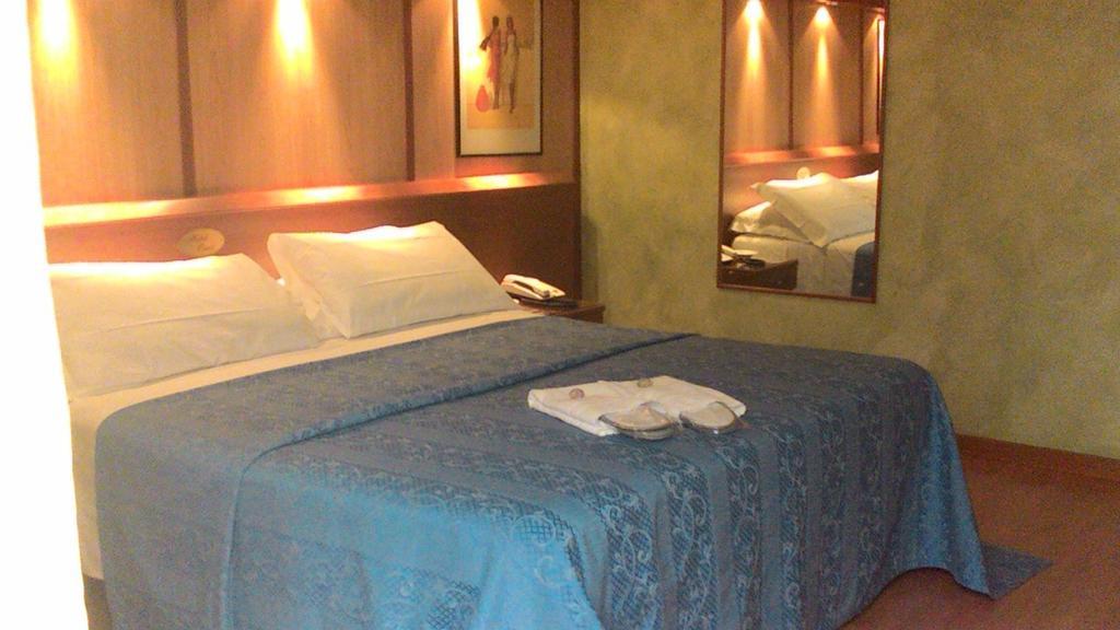 Hotel Motel Ovest Vittuone Rom bilde