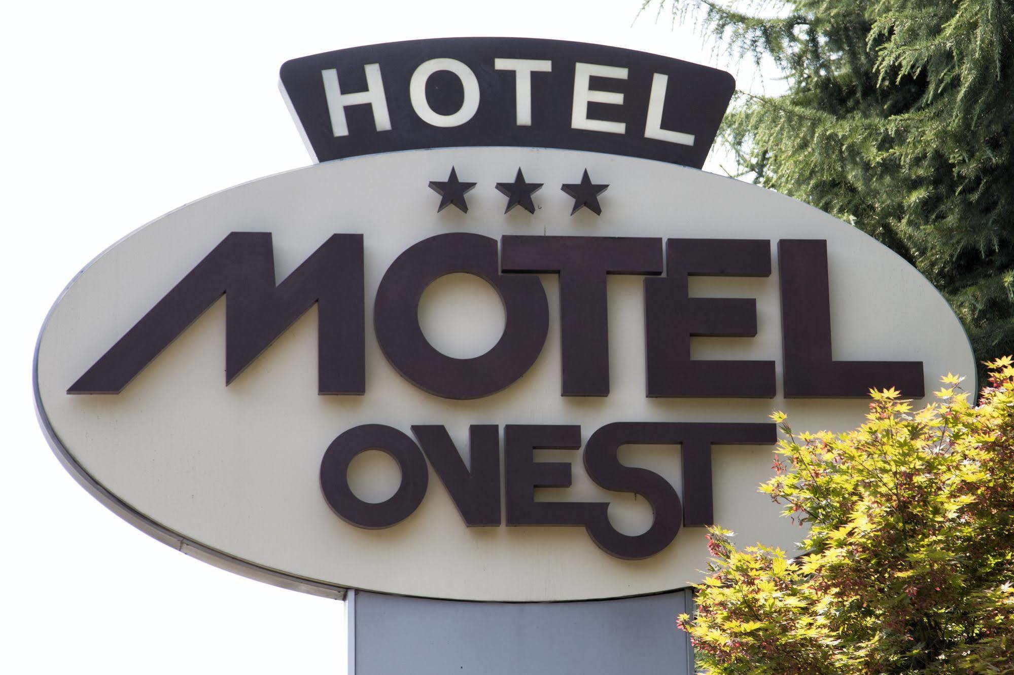 Hotel Motel Ovest Vittuone Eksteriør bilde