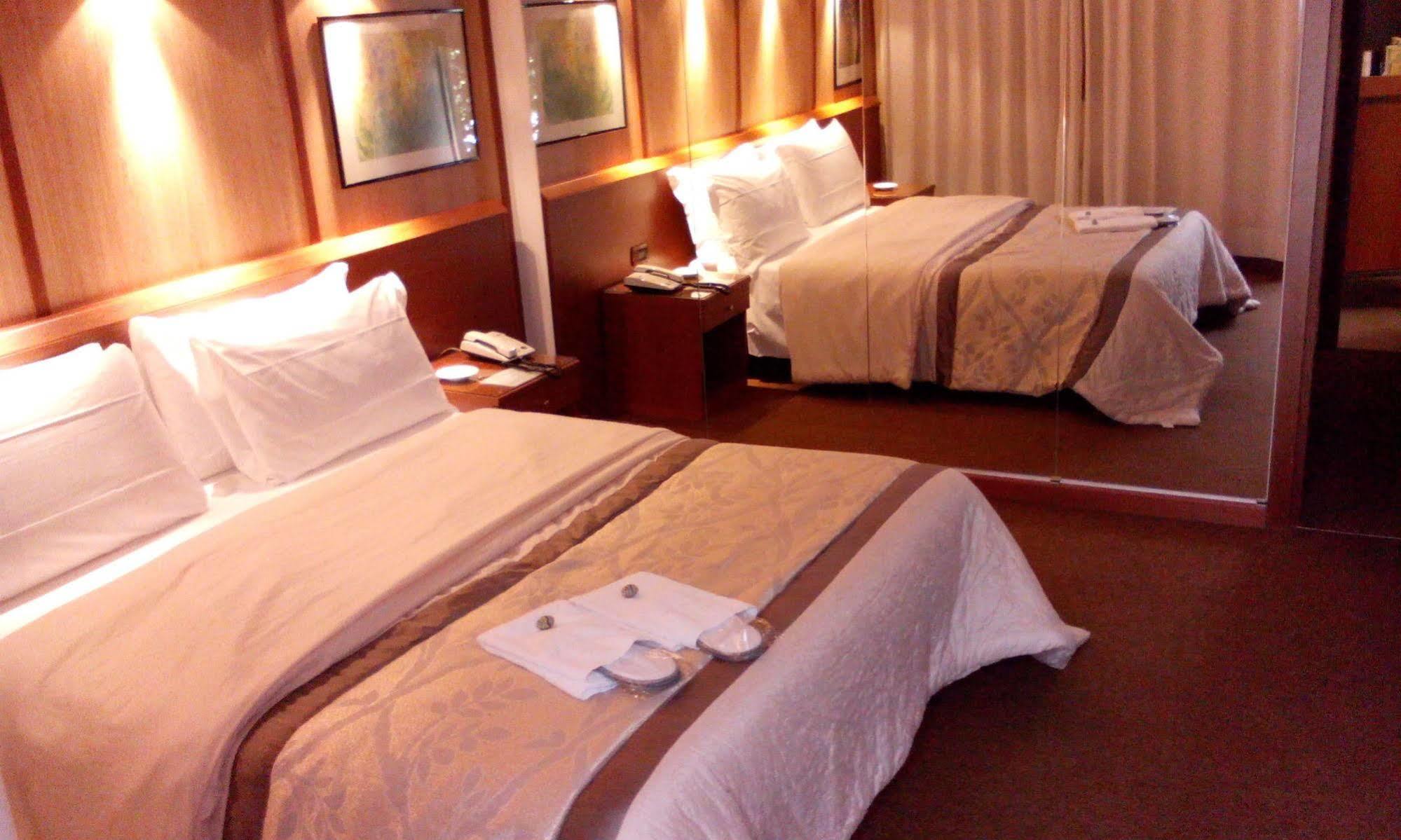 Hotel Motel Ovest Vittuone Eksteriør bilde
