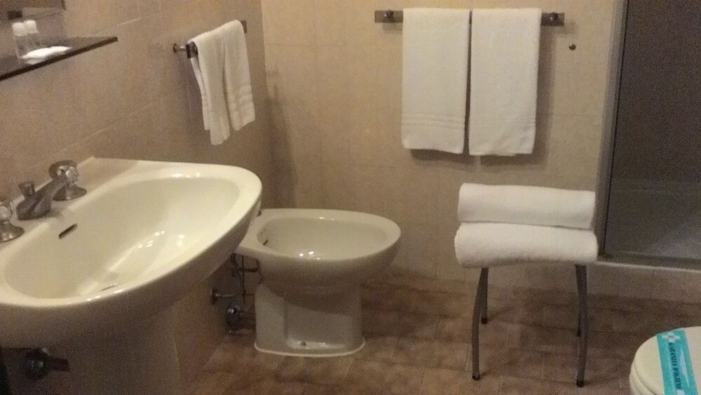 Hotel Motel Ovest Vittuone Eksteriør bilde